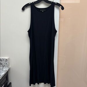 Athleta Black Sleeveless Midi Dress